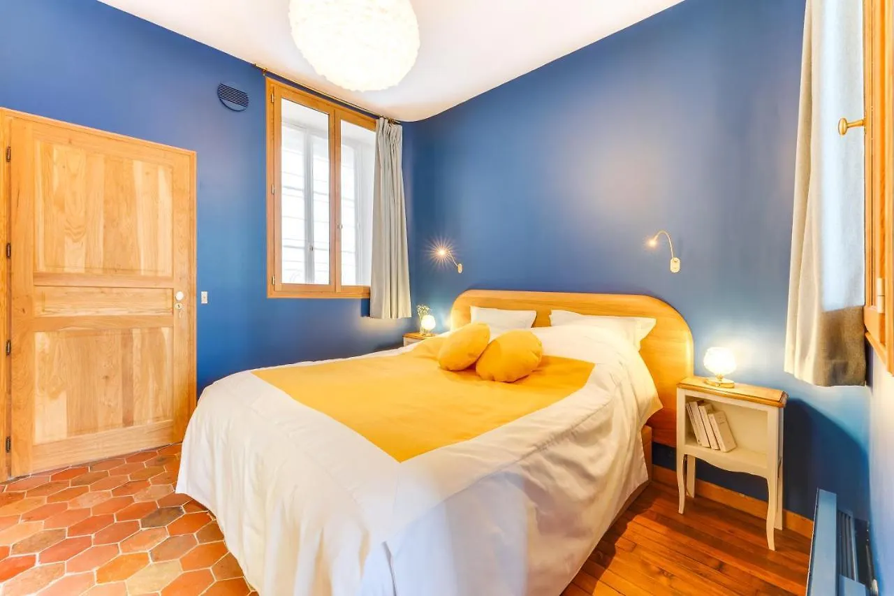 Apartment Les Halles, Center Of Paris France